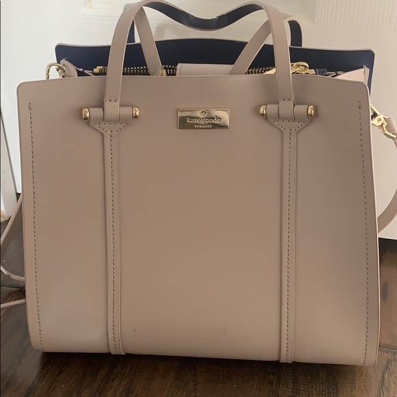 Kate spade cross body tote - Picture 7 of 7